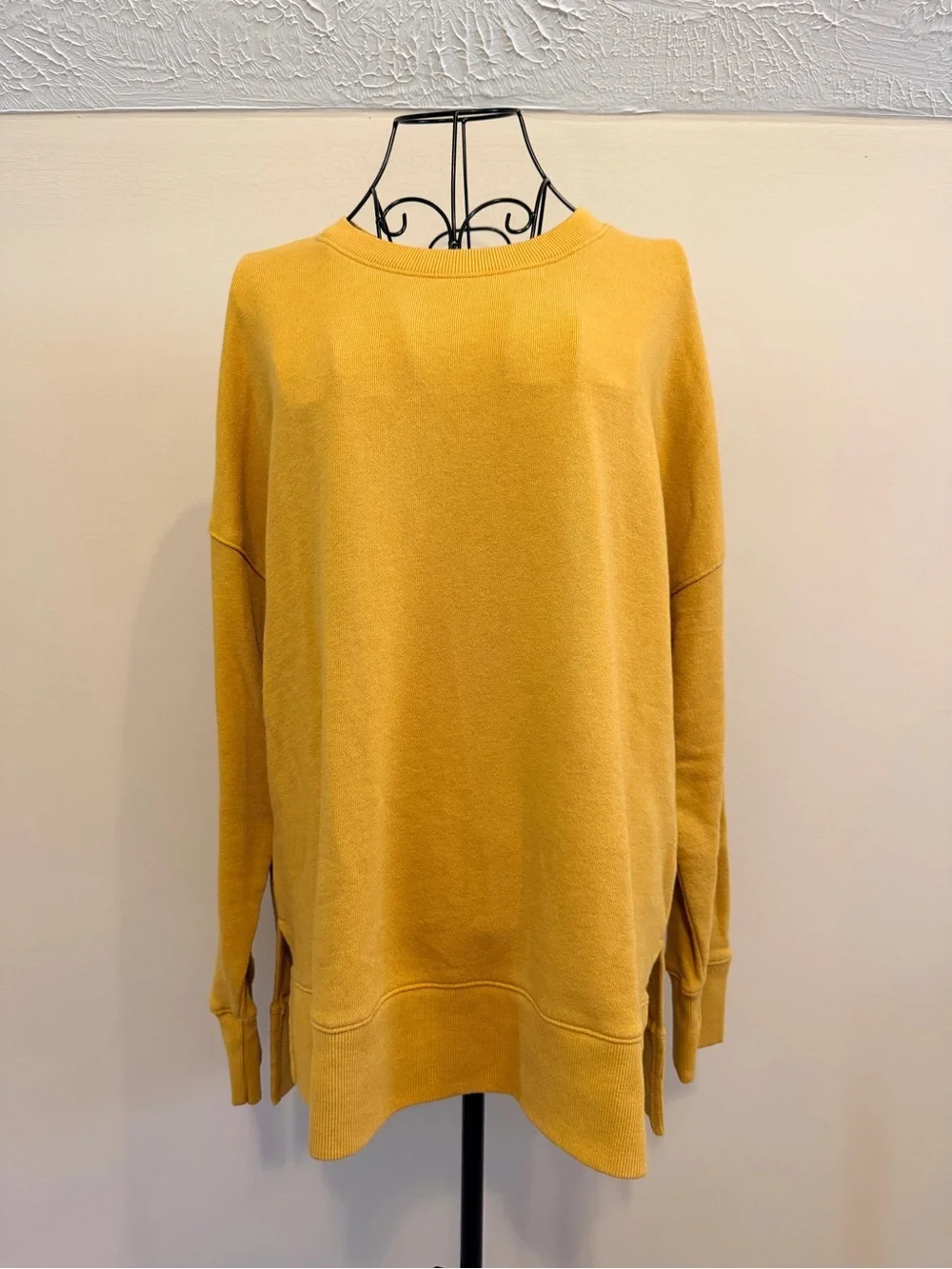 Time and Tru Fall Yellow Crew Neck Pullover Sweatshirt Long Sleeve Relaxed Fit L